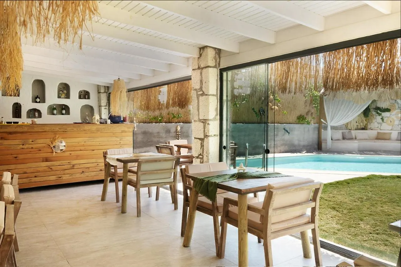 Jera Alacati Çeşme Otel